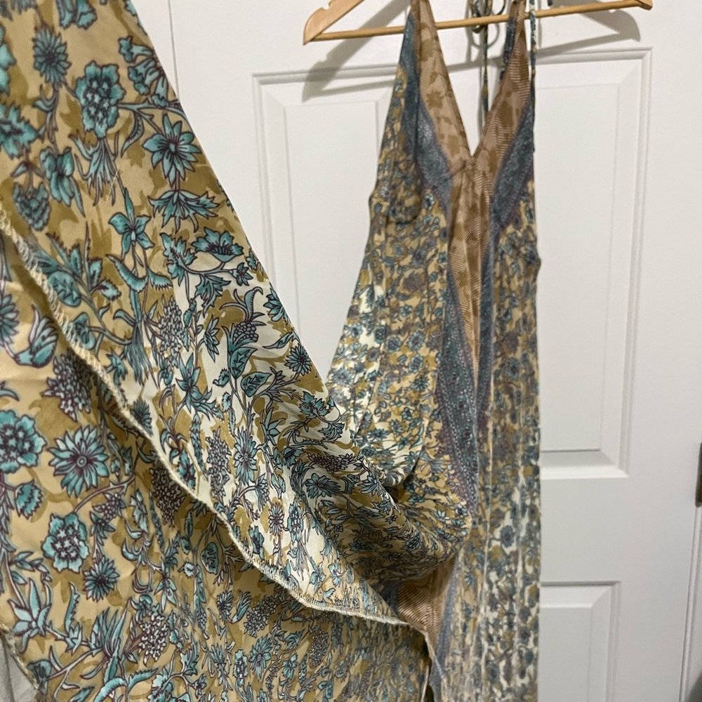 Silky Feminine Gorgeous Bohemian Versatile Dress Medium Colorful w/Wild Flowers